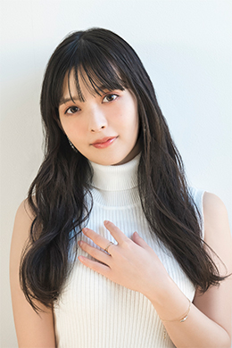 上坂すみれ さん